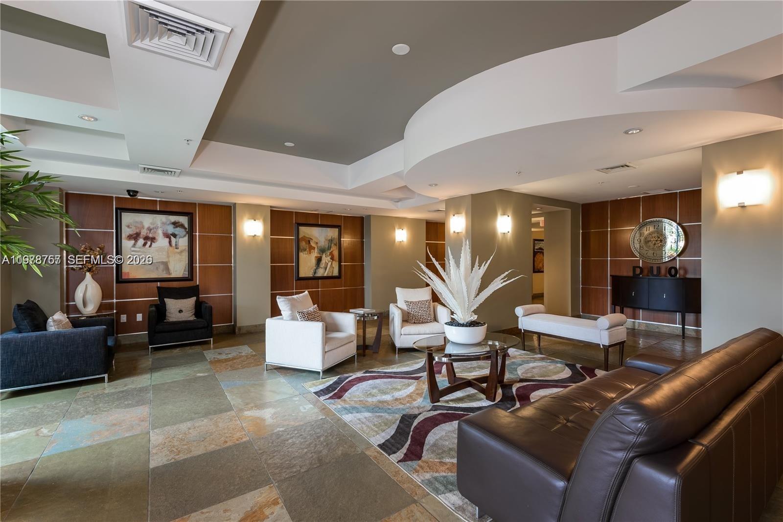 DUO CONDOMINIUM WEST - Residential