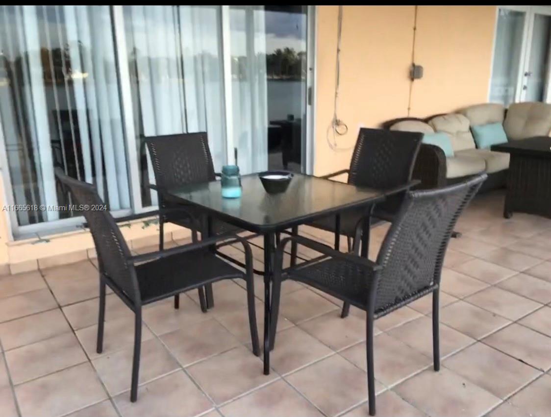 BISCAYNE BEACH-2ND ADDN - Residential