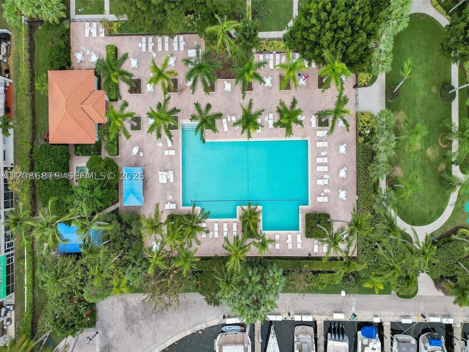 3640 Yacht Club Dr 503
