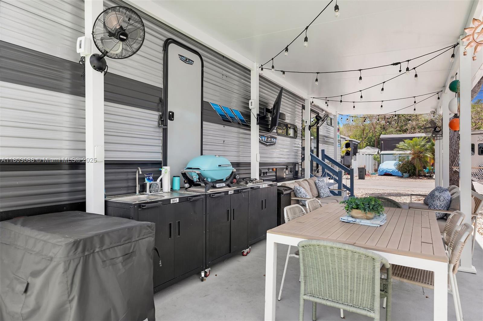 CALUSA CAMPGROUND - Residential