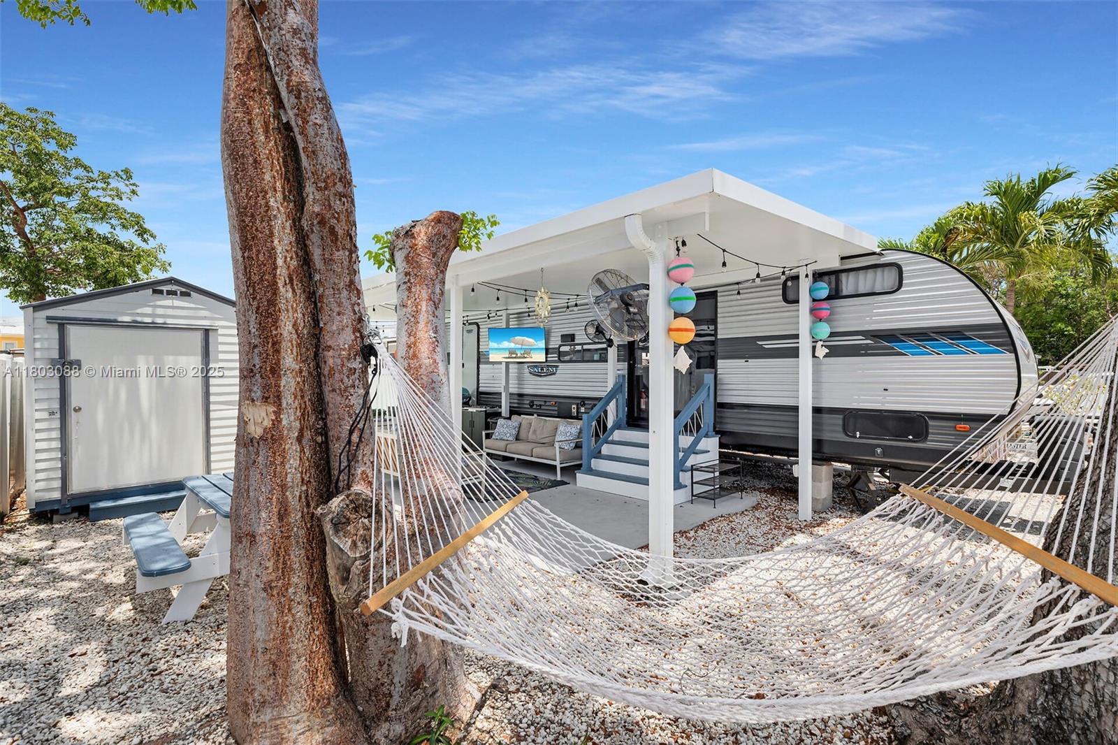 CALUSA CAMPGROUND - Residential