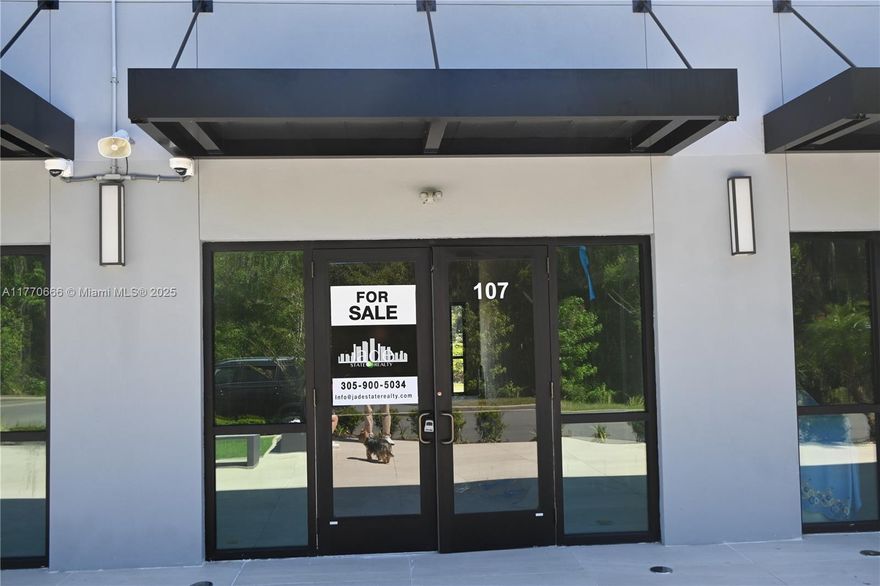 Unit 3370 Rouse Rd Unit 107 in Orlando, FL is a versatile commercial property ideally located near the University of Central Florida (UCF). Offering high visibility and easy access to major roads, this space is perfect for businesses looking to establish a presence in a bustling area with a steady flow of foot traffic and local demand. Whether you're looking to open a retail store, office space, or service-oriented business, this property provides the ideal location to cater to the vibrant UCF community and surrounding neighborhoods. Property vacant. Use showingtime to schedule visitation.