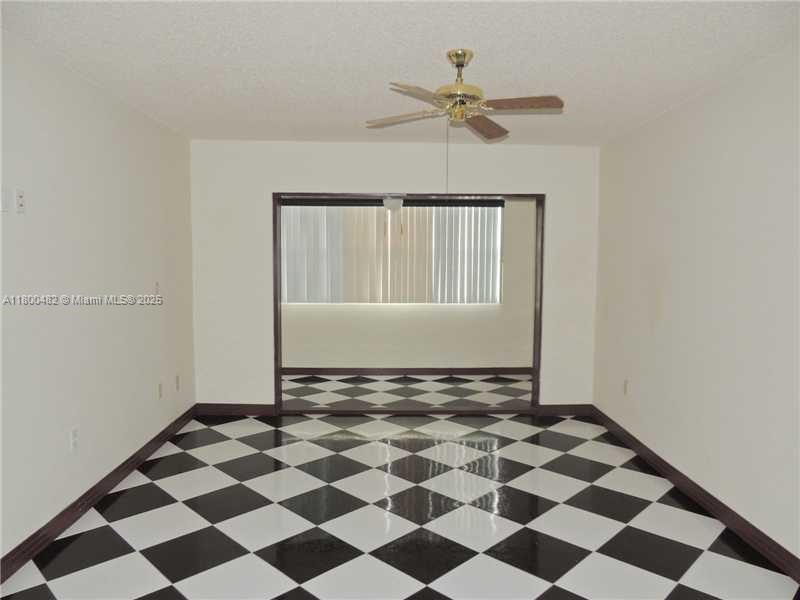 8595 Sunrise Lakes Blvd 307