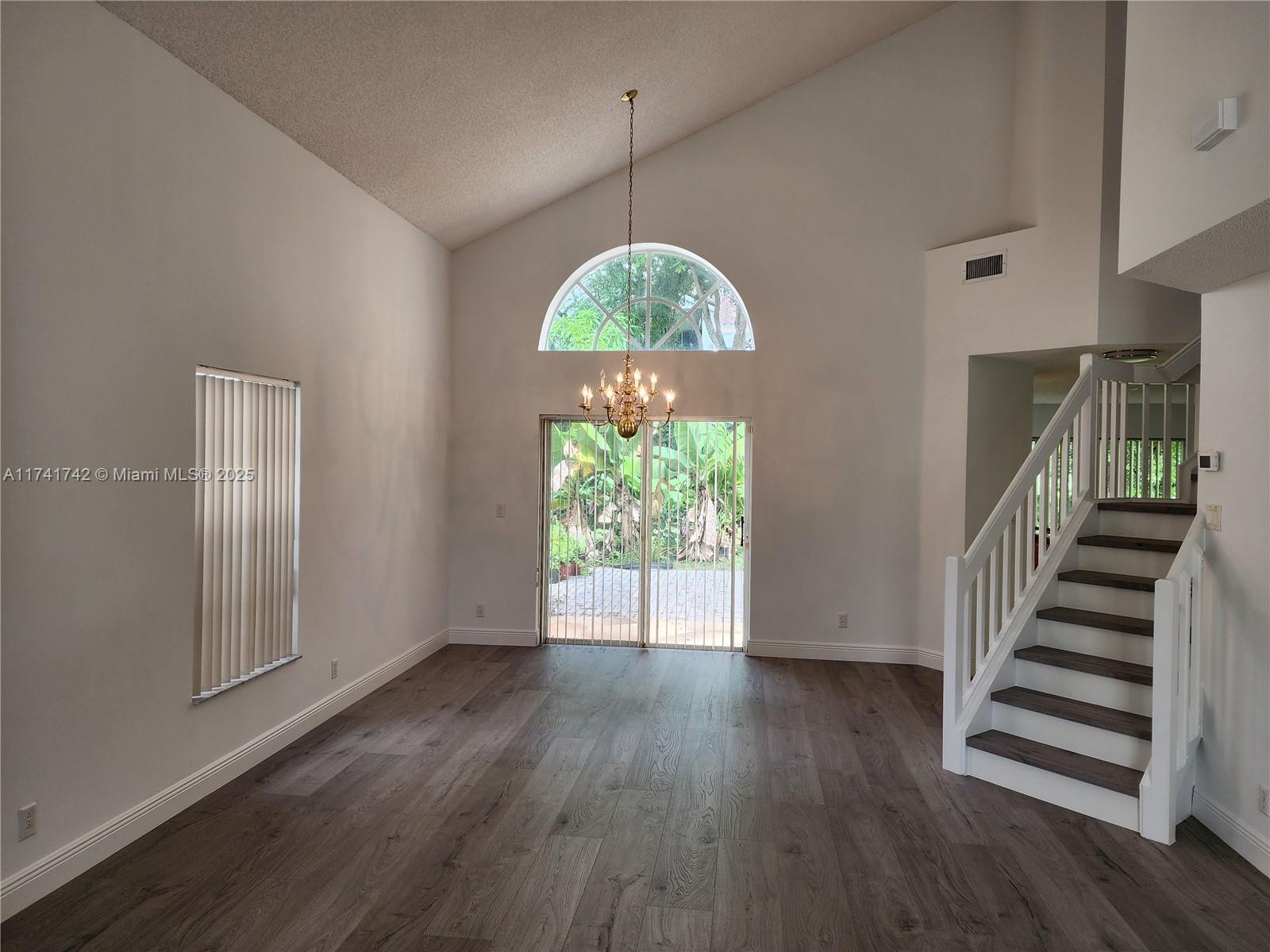 Meadow Lakes - Residential