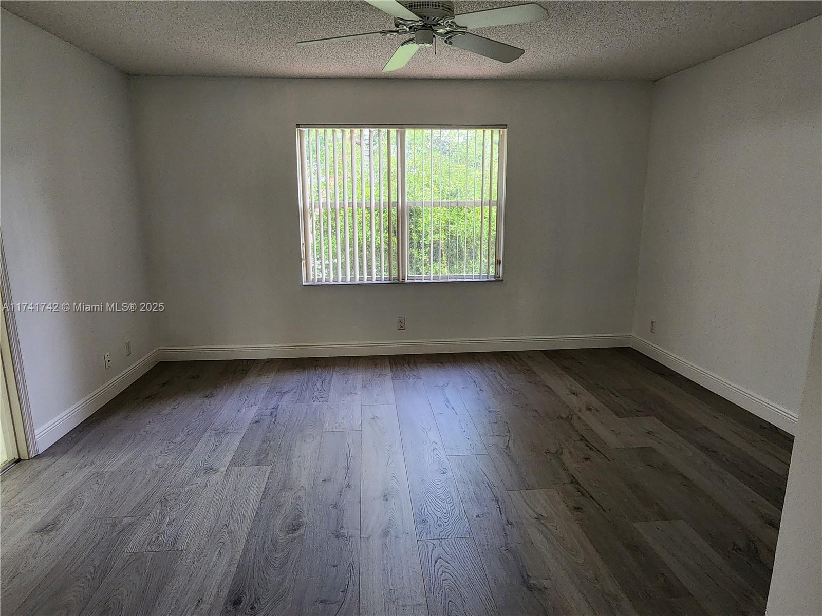 Meadow Lakes - Residential