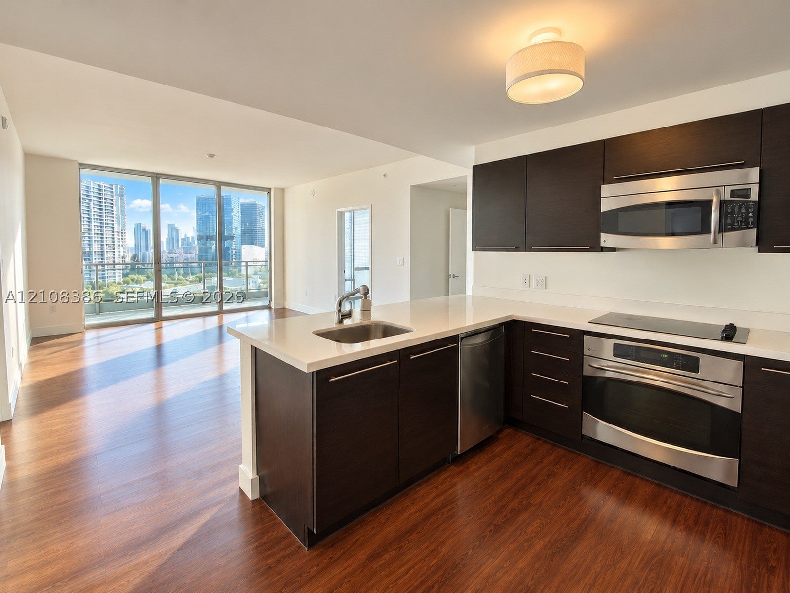 90 SW 3rd St 2401