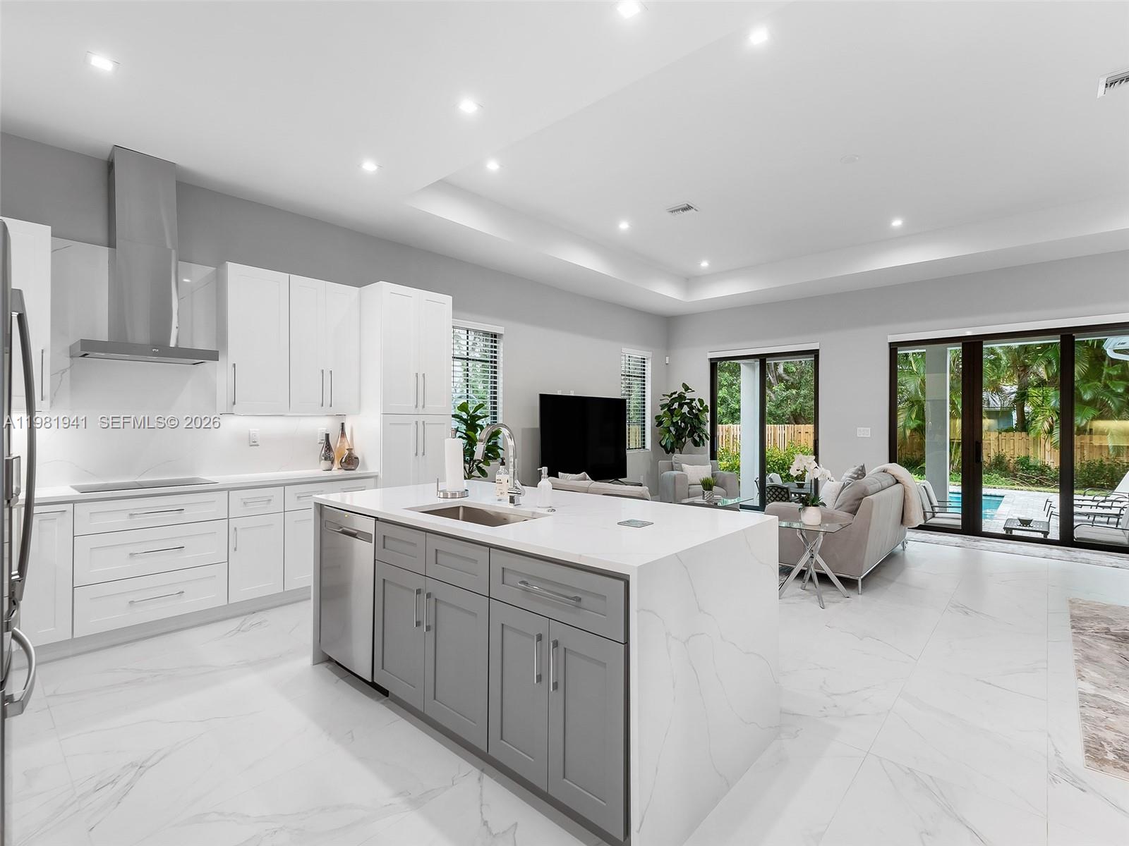 MANGO GARDENS - Residential Lease