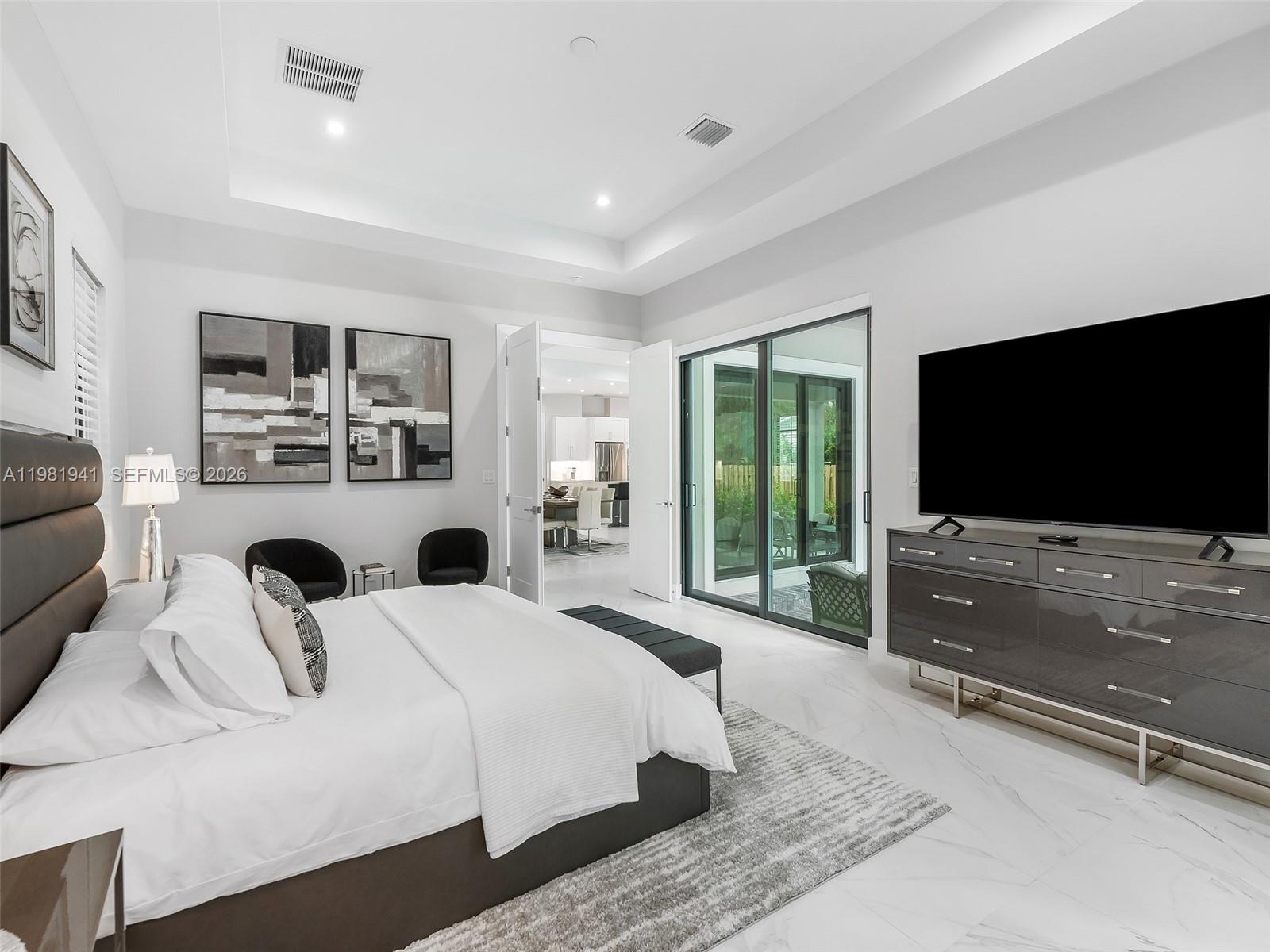 MANGO GARDENS - Residential Lease