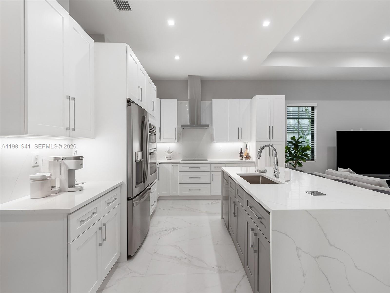 MANGO GARDENS - Residential Lease