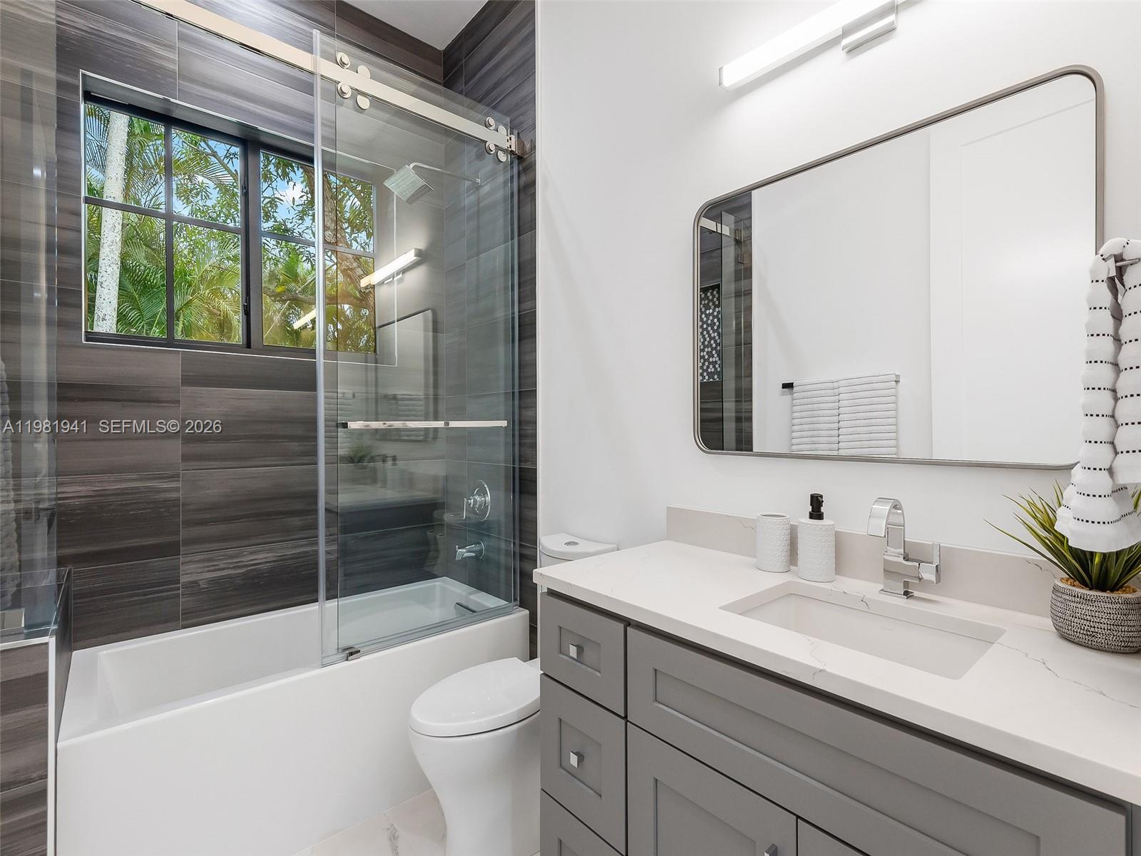 MANGO GARDENS - Residential Lease