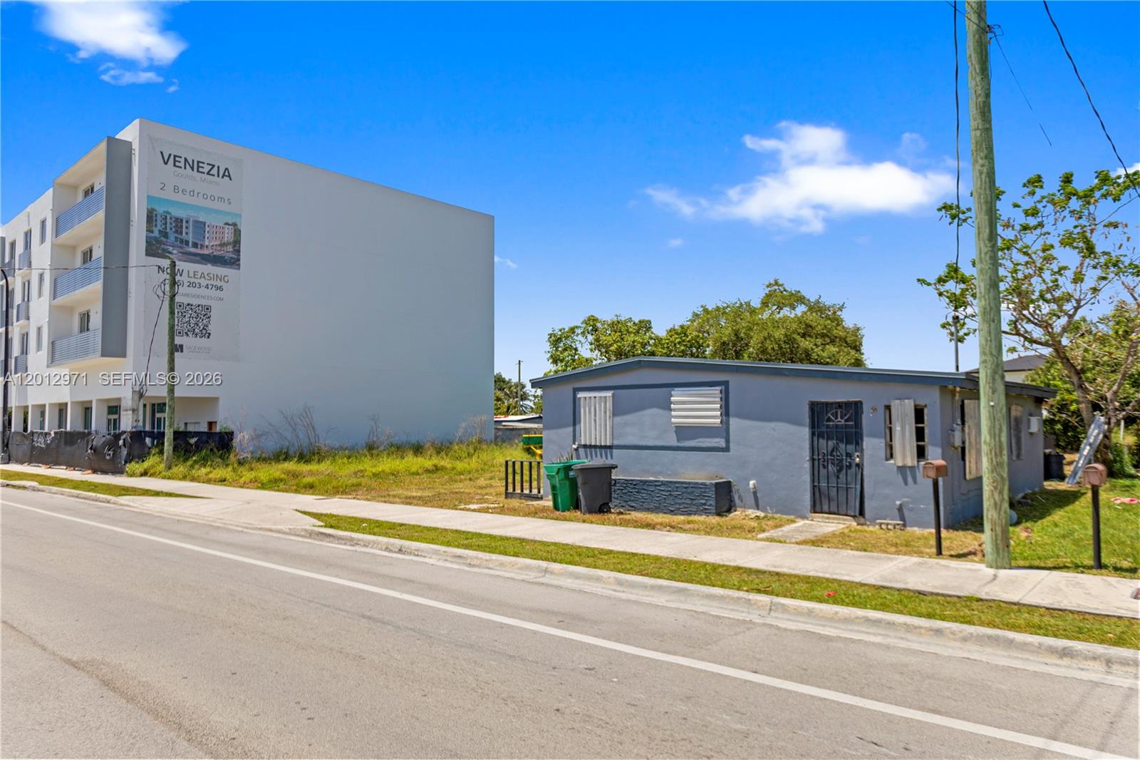 SYMMES SHARMAN TR REV - Residential