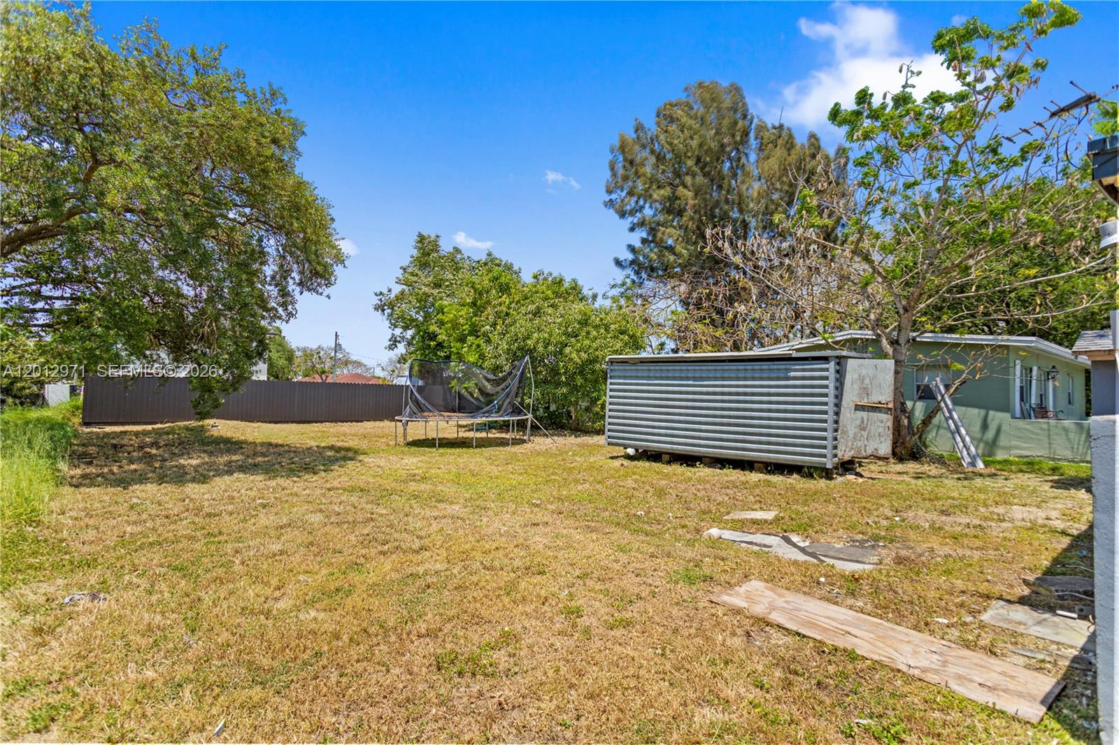 SYMMES SHARMAN TR REV - Residential