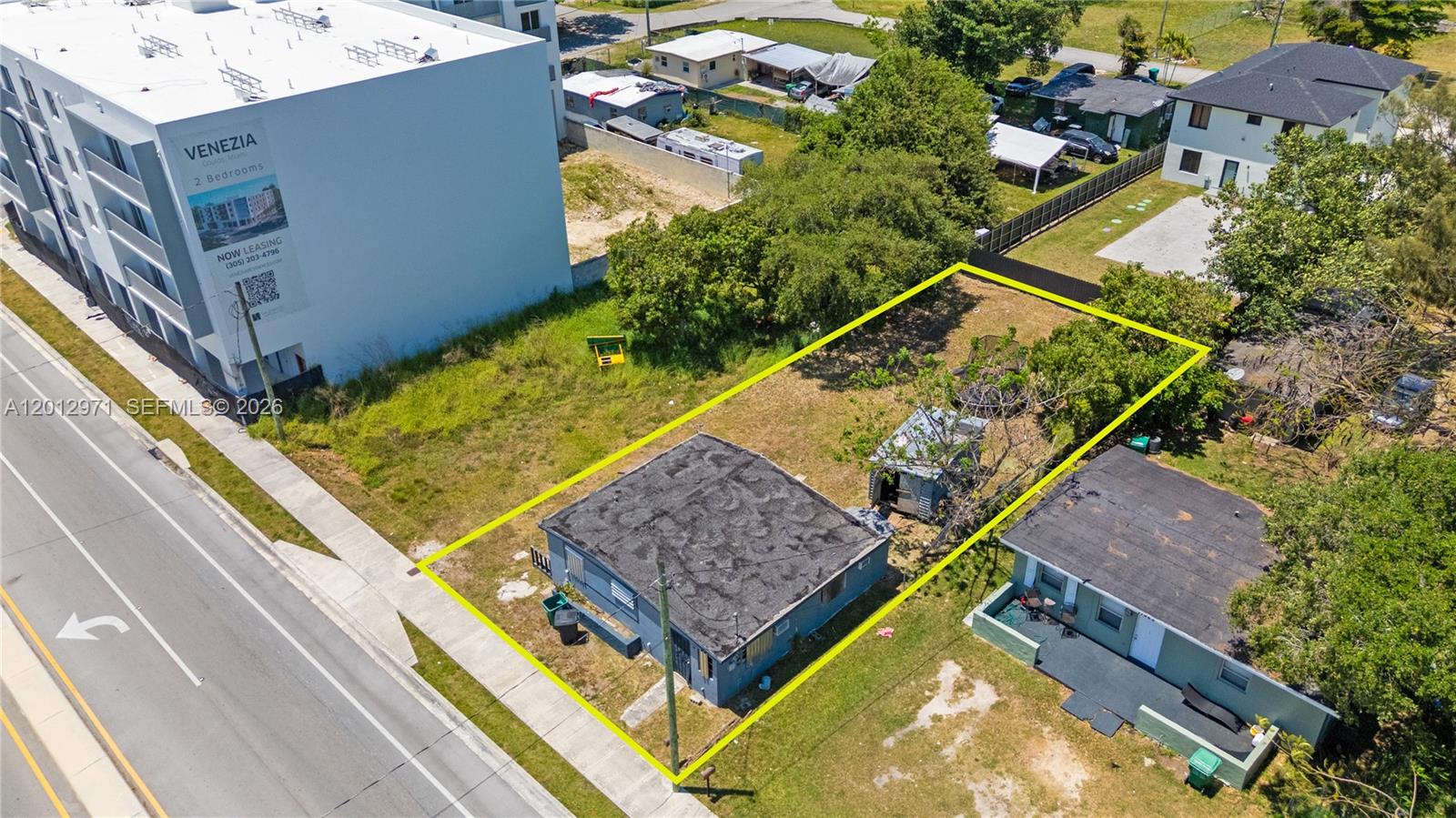 SYMMES SHARMAN TR REV - Residential