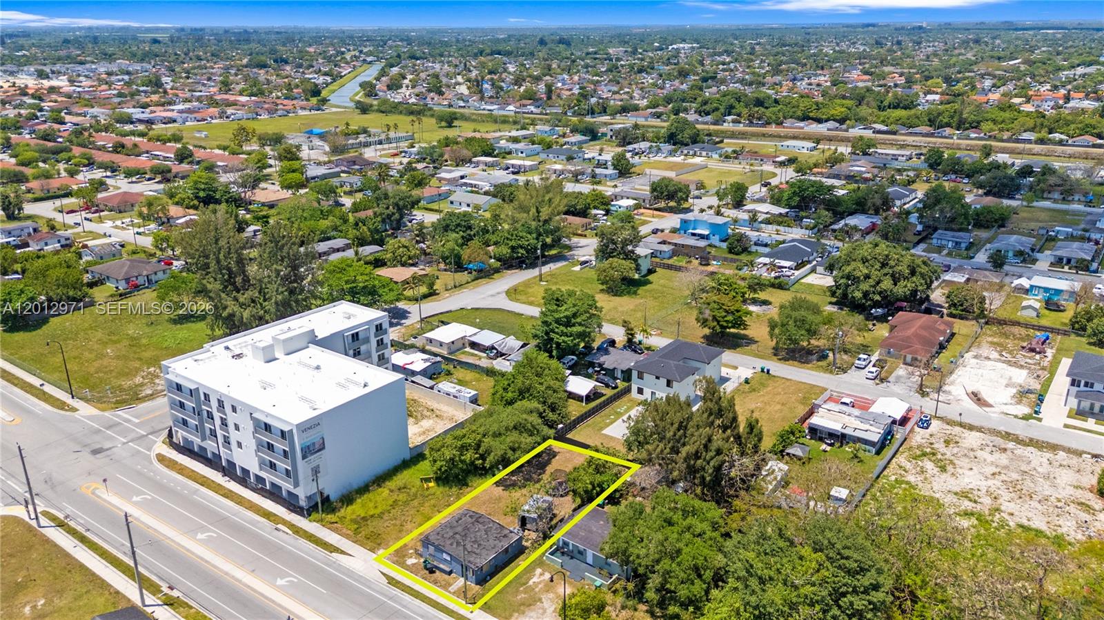 SYMMES SHARMAN TR REV - Residential