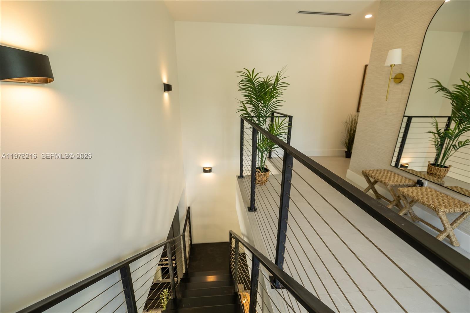 BISCAYNE MANORS - Residential Lease