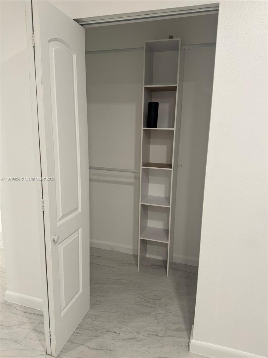 CRYSTAL CONDO - Residential Lease