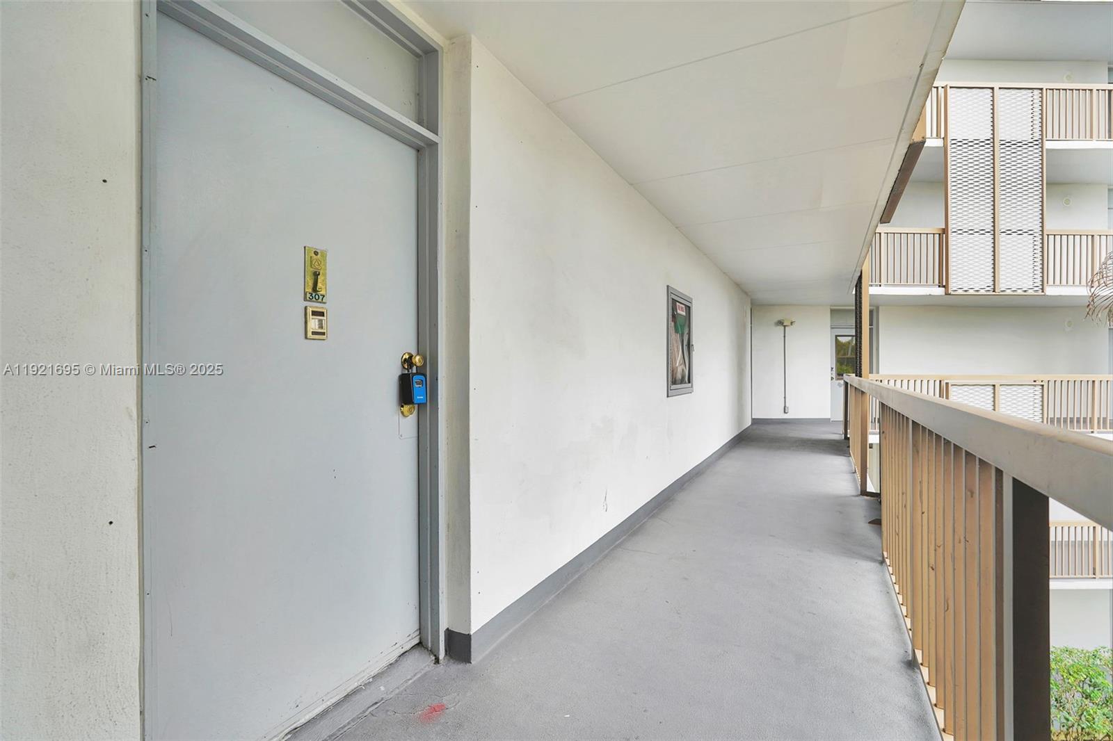 ENSENADA CONDO BLDG E-II - Residential Lease