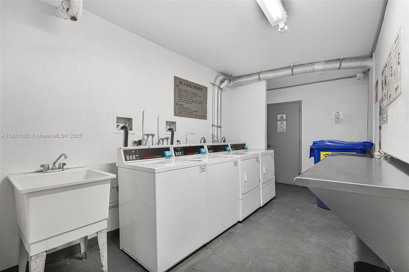 ENSENADA CONDO BLDG E-II - Residential Lease