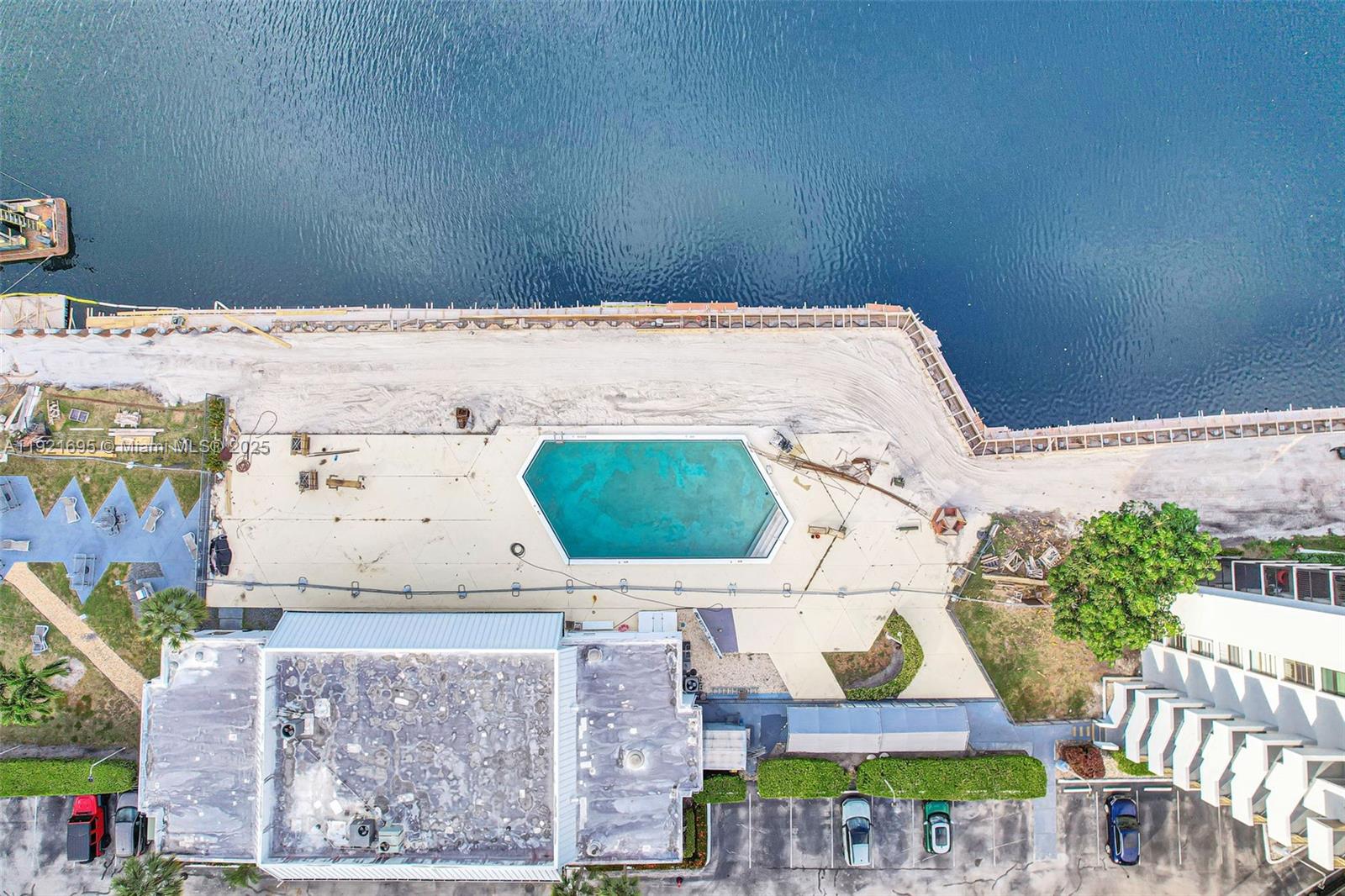 ENSENADA CONDO BLDG E-II - Residential Lease