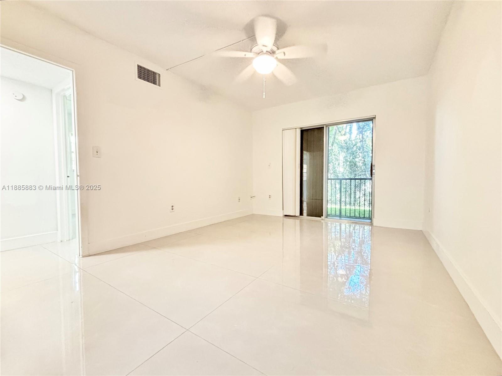 CORAL REEF TOWNHOUSES CON - Residential Lease
