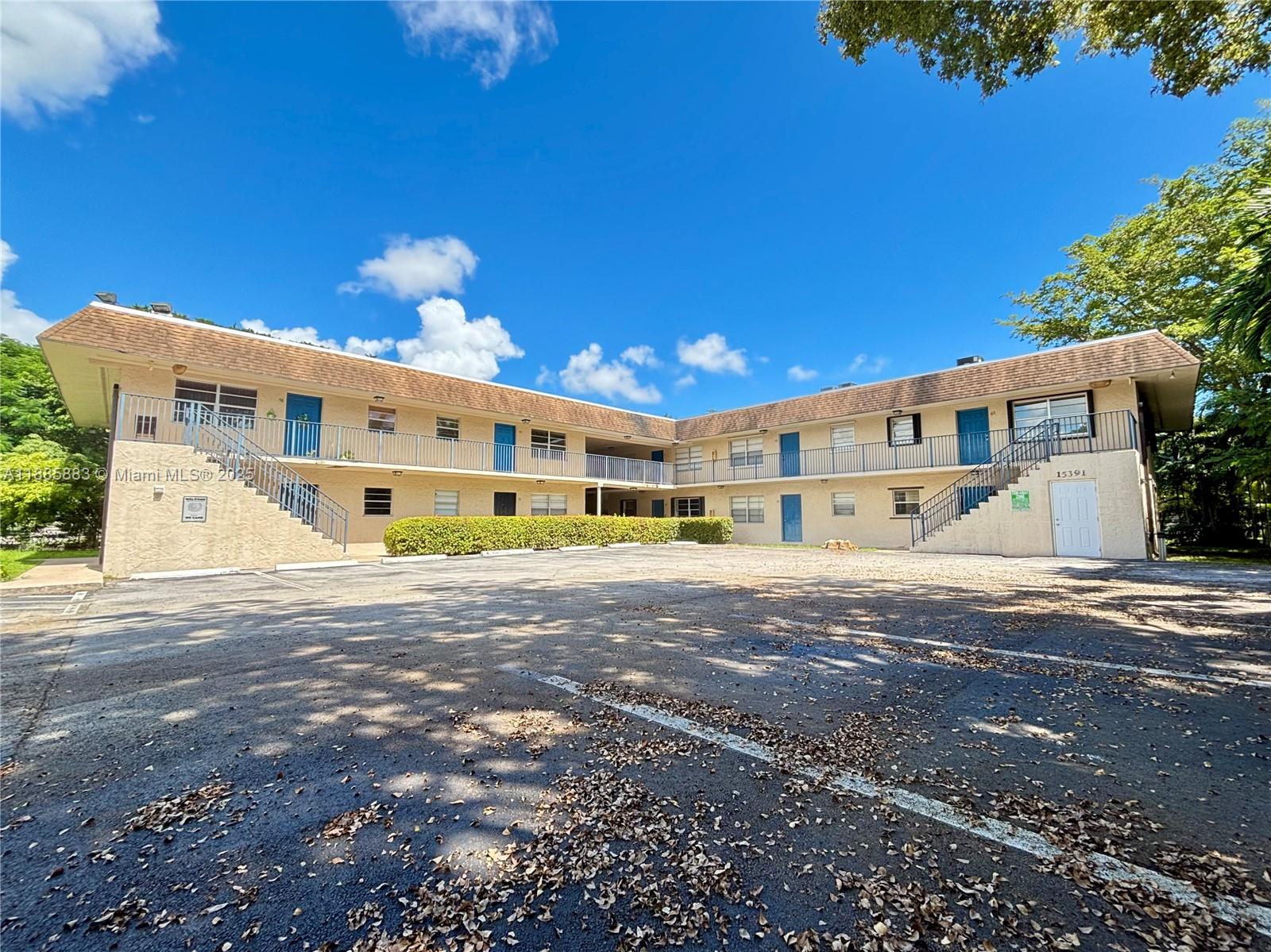 CORAL REEF TOWNHOUSES CON - Residential Lease