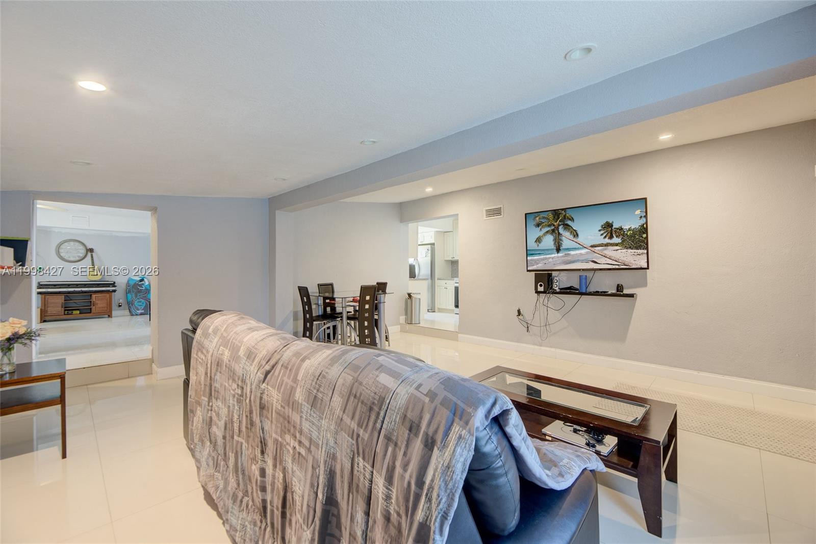 LAKE FOREST SEC 3 - Residential