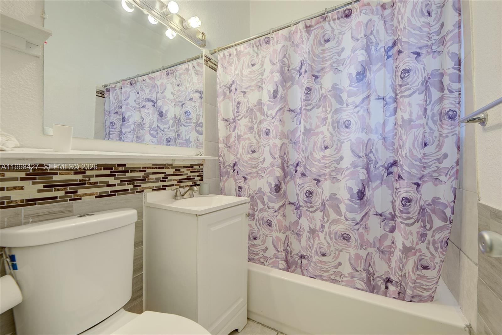 LAKE FOREST SEC 3 - Residential