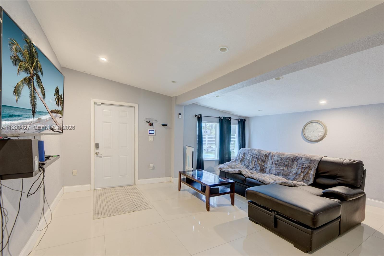 LAKE FOREST SEC 3 - Residential