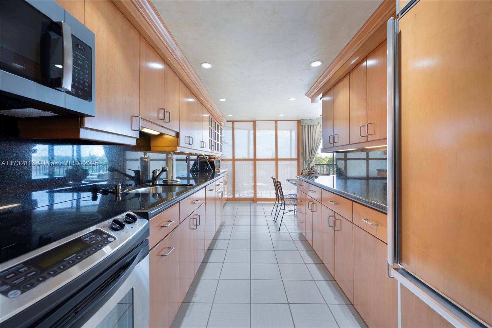 PORTA BELLA EAST AND PORT - Residential Lease