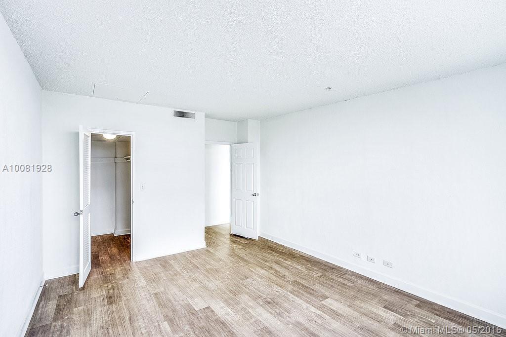 Flamingo South Beach - Residential Lease