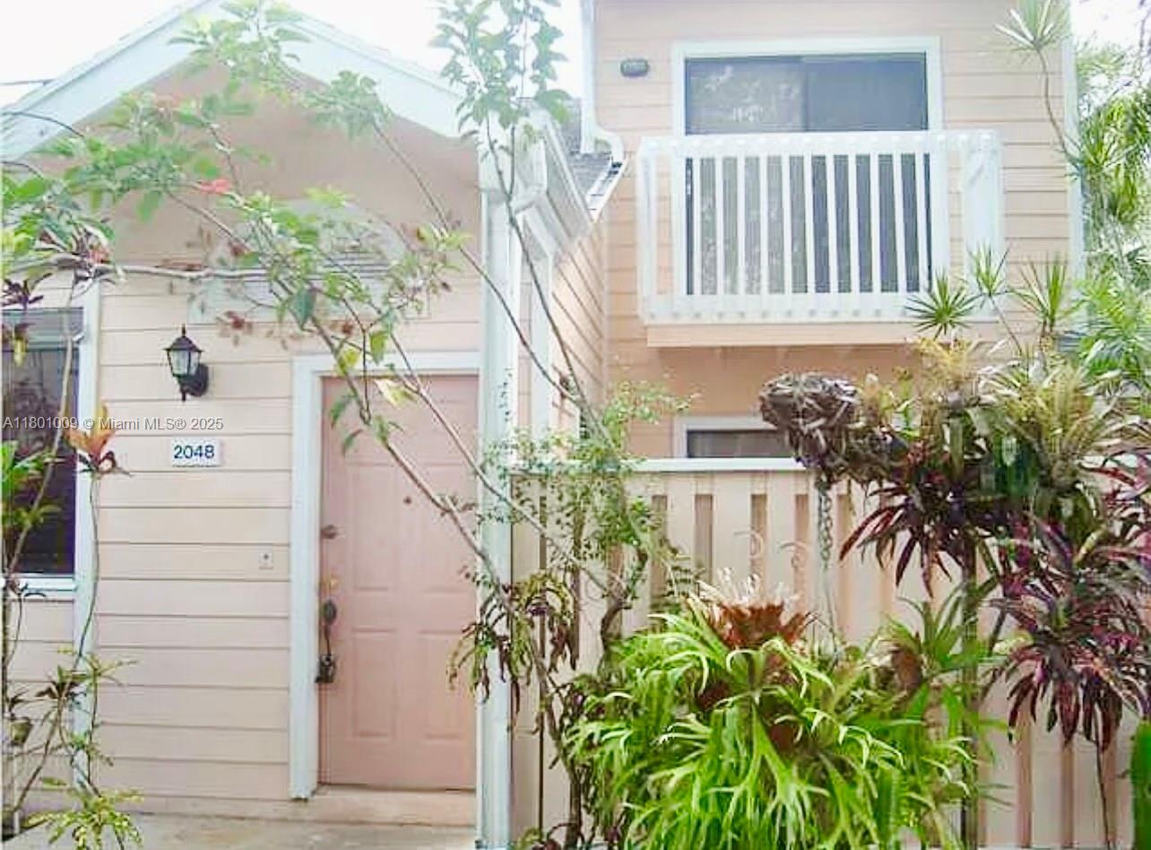 Property for Sale at 2058 Winners Cir, North Lauderdale, Miami-Dade County, Florida - Bedrooms: 3 
Bathrooms: 2  - $350,000