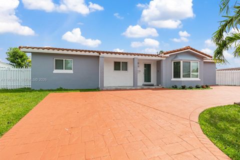 2131 SW 98th Place Miami FL 33165