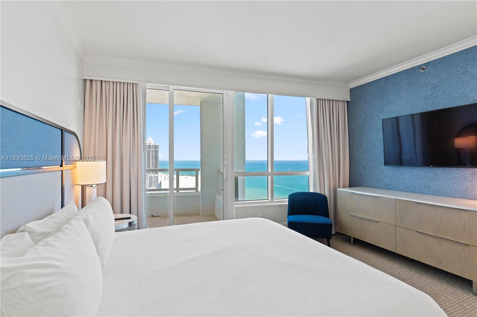 FONTAINEBLEAU II CONDO - Residential