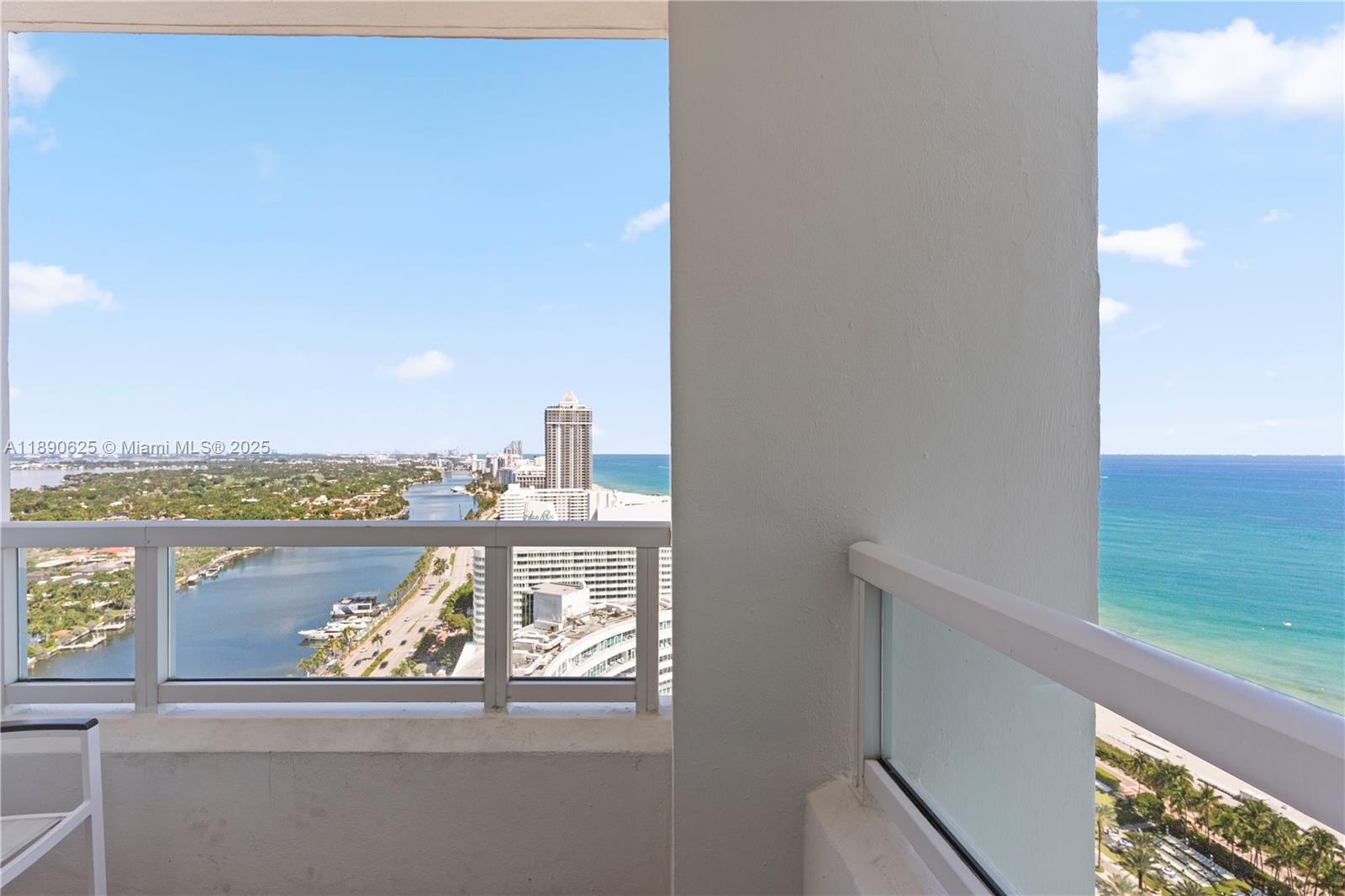 FONTAINEBLEAU II CONDO - Residential