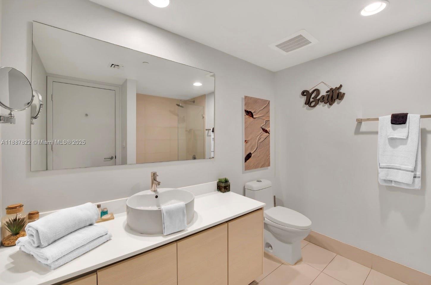BEACHWALK CONDOMINIUM - Residential