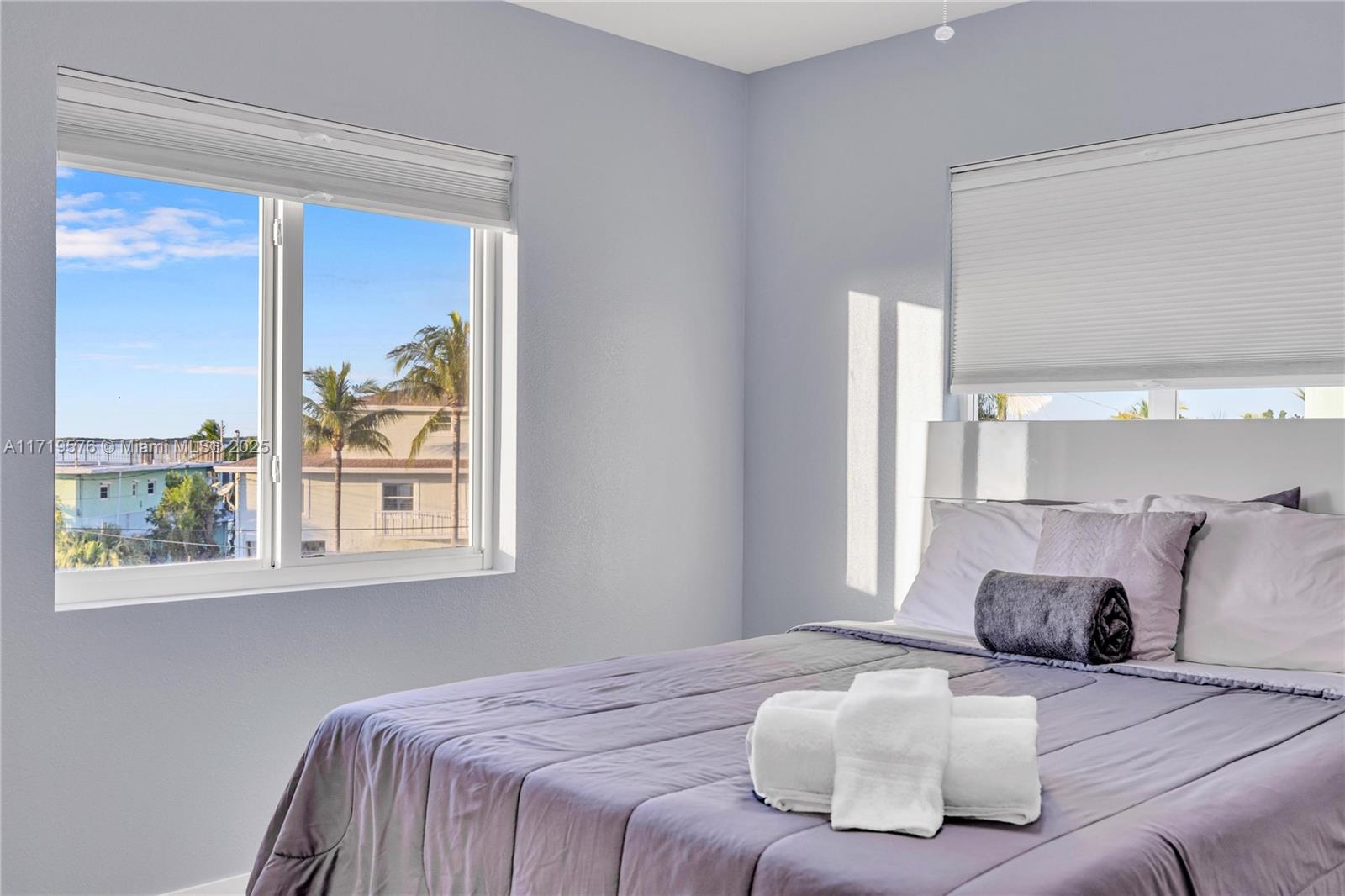 KEY LARGO PARK AMD - Residential