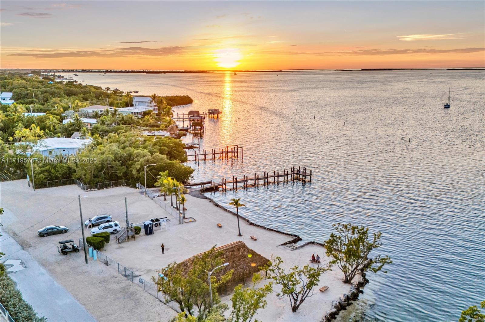 KEY LARGO PARK AMD - Residential