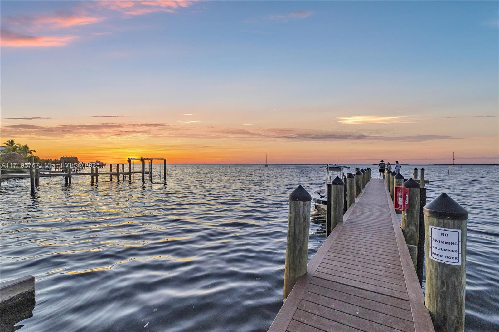 KEY LARGO PARK AMD - Residential