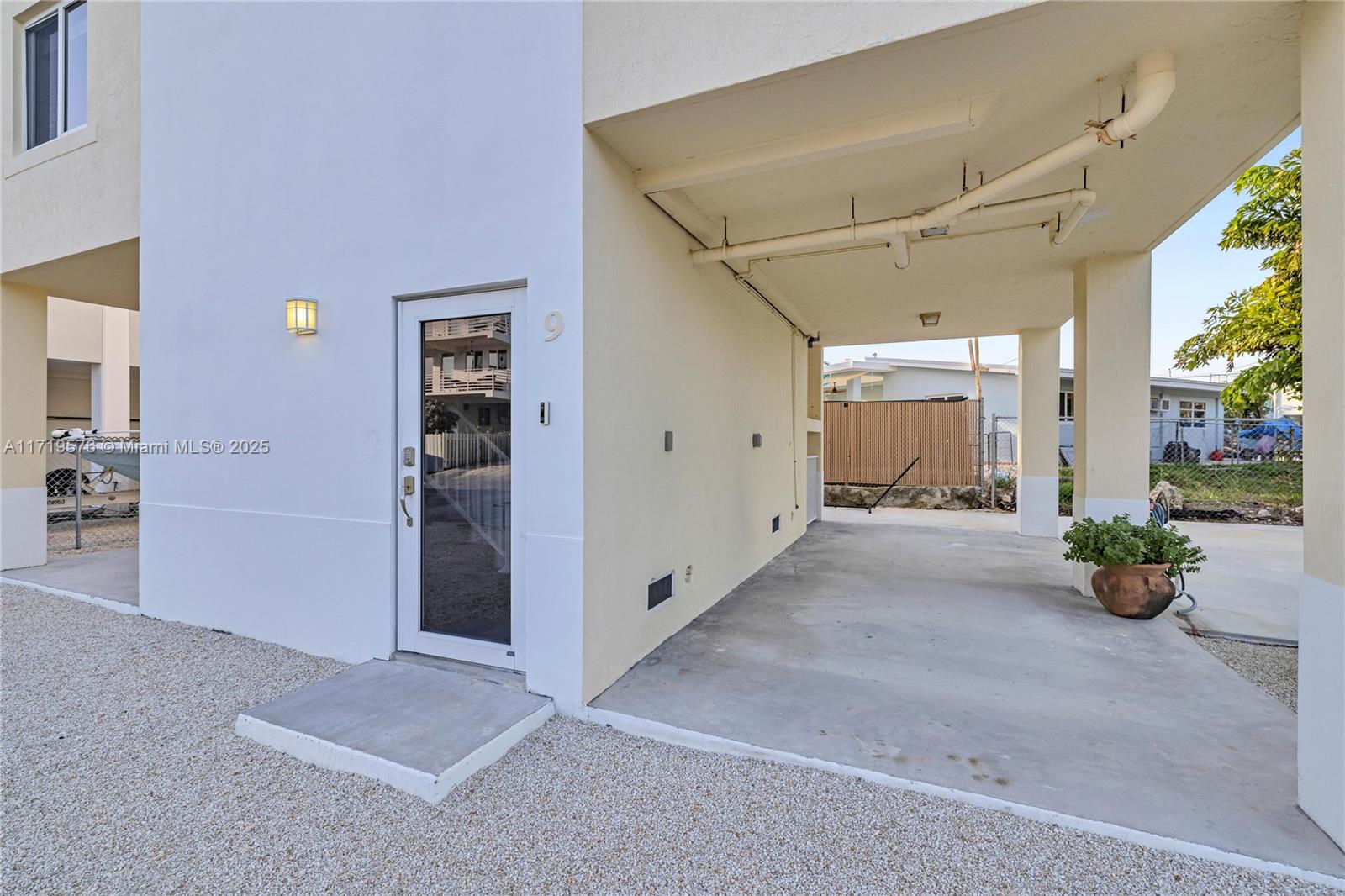 KEY LARGO PARK AMD - Residential