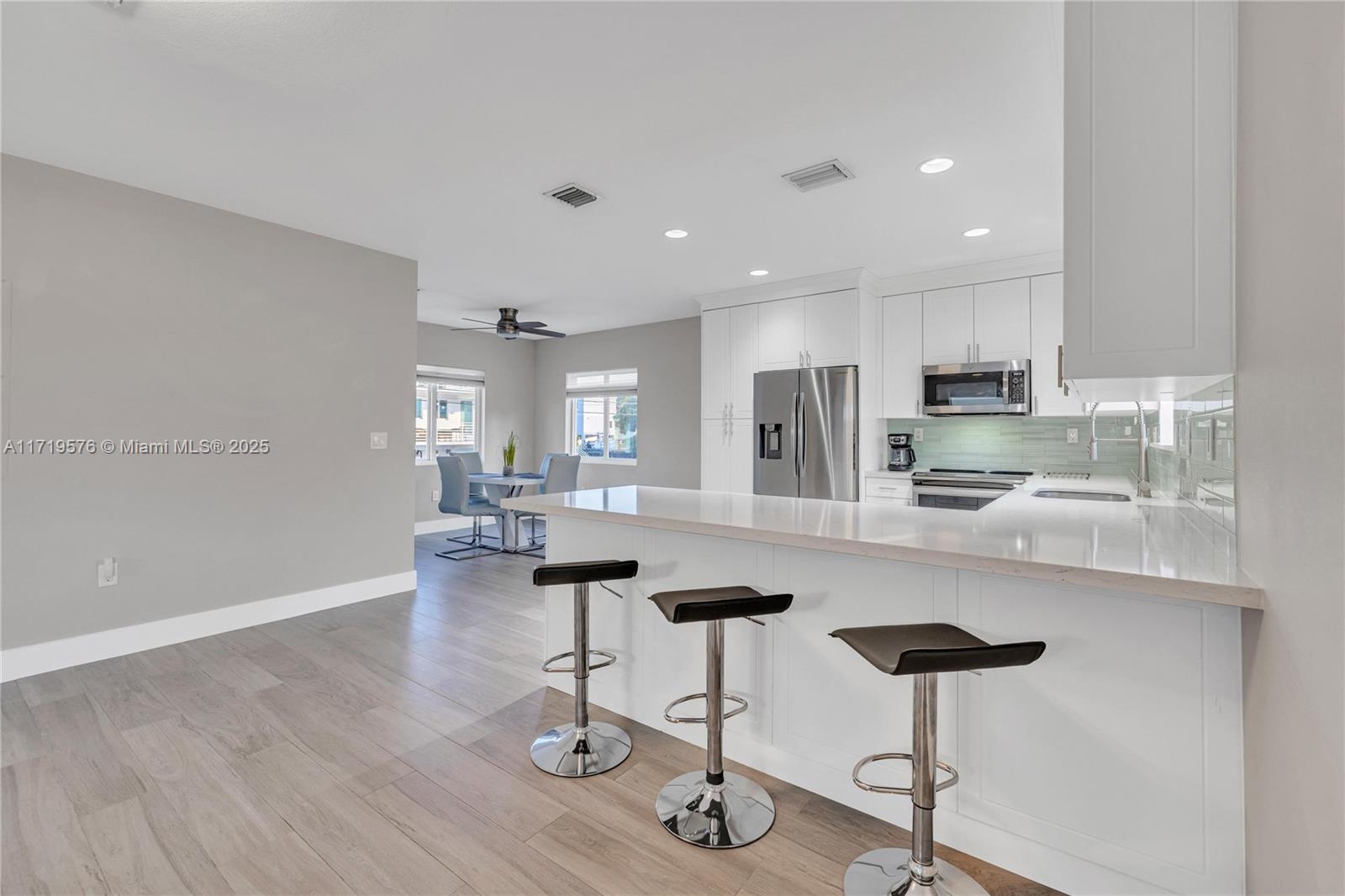 KEY LARGO PARK AMD - Residential