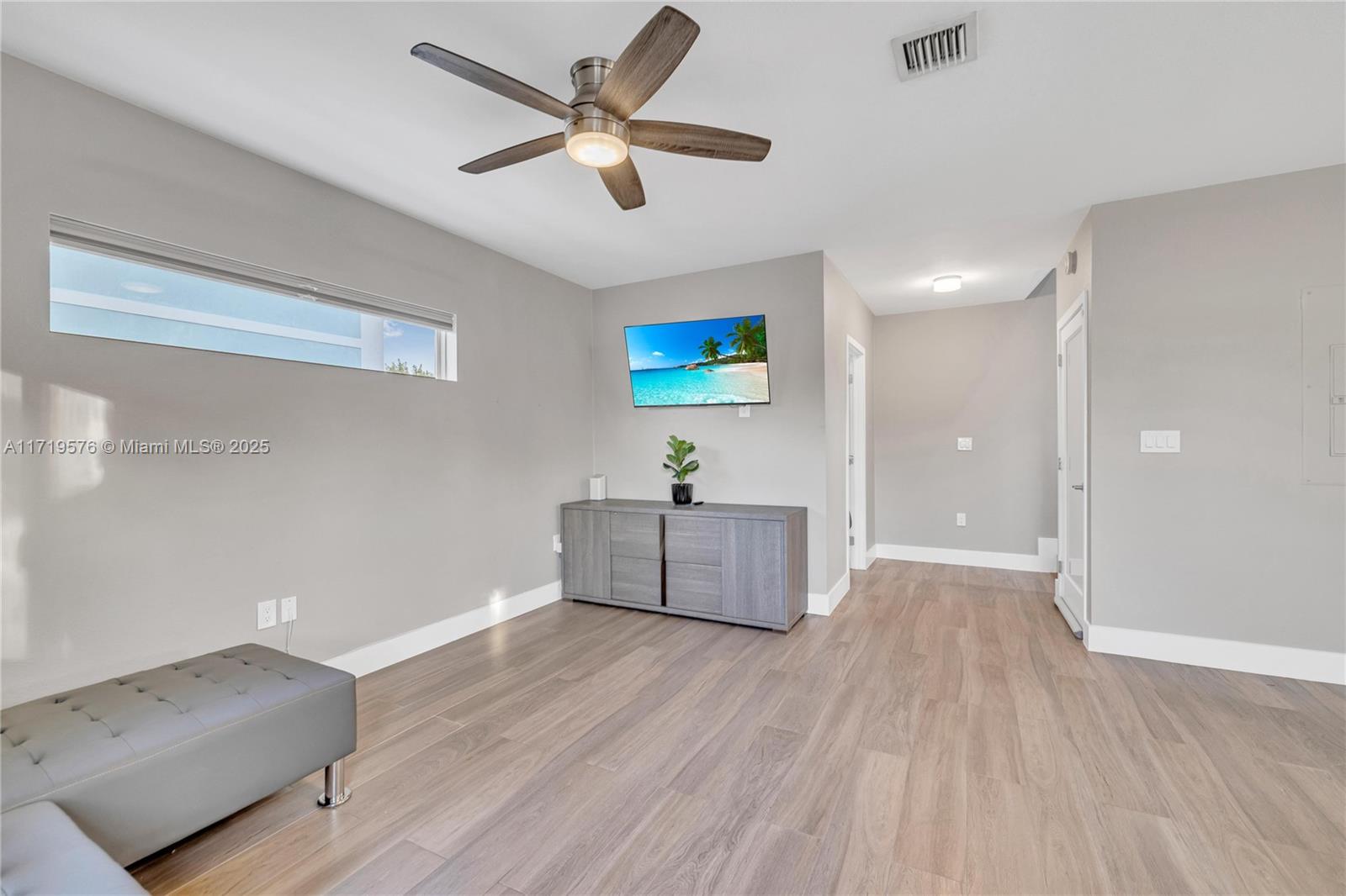 KEY LARGO PARK AMD - Residential