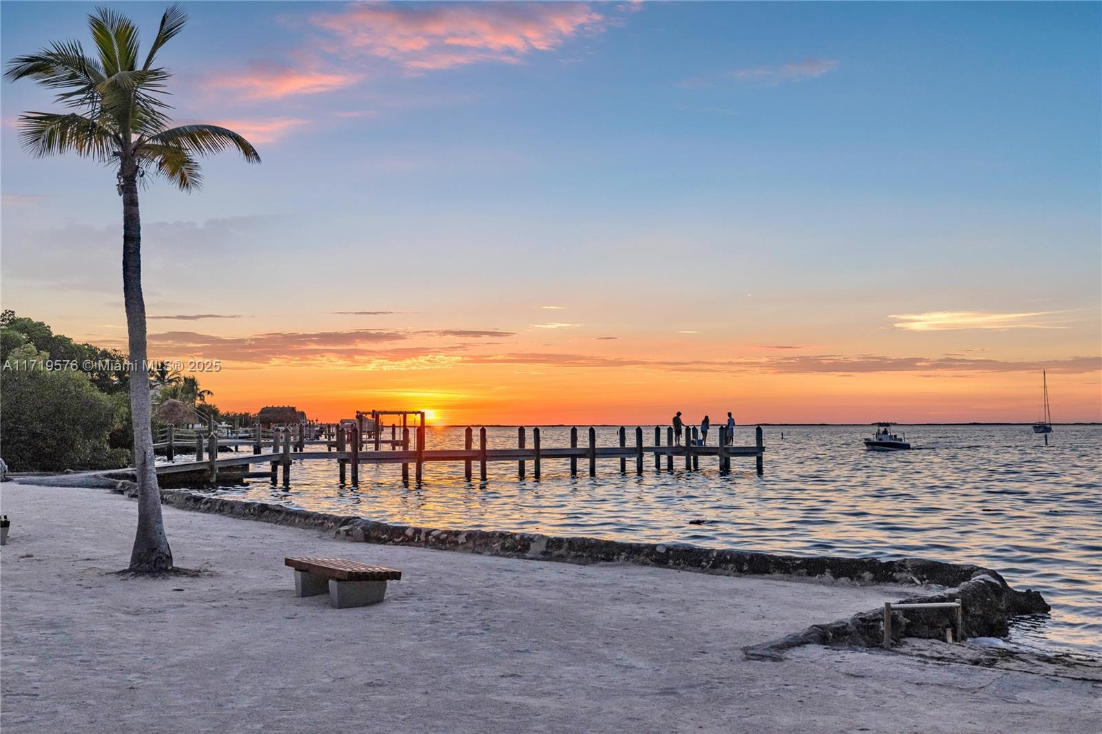 KEY LARGO PARK AMD - Residential