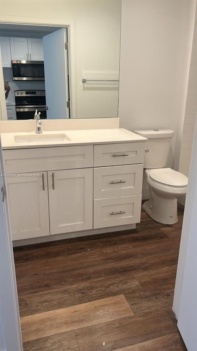 LAWRENCE ESTATE LAND CO - Residential Lease