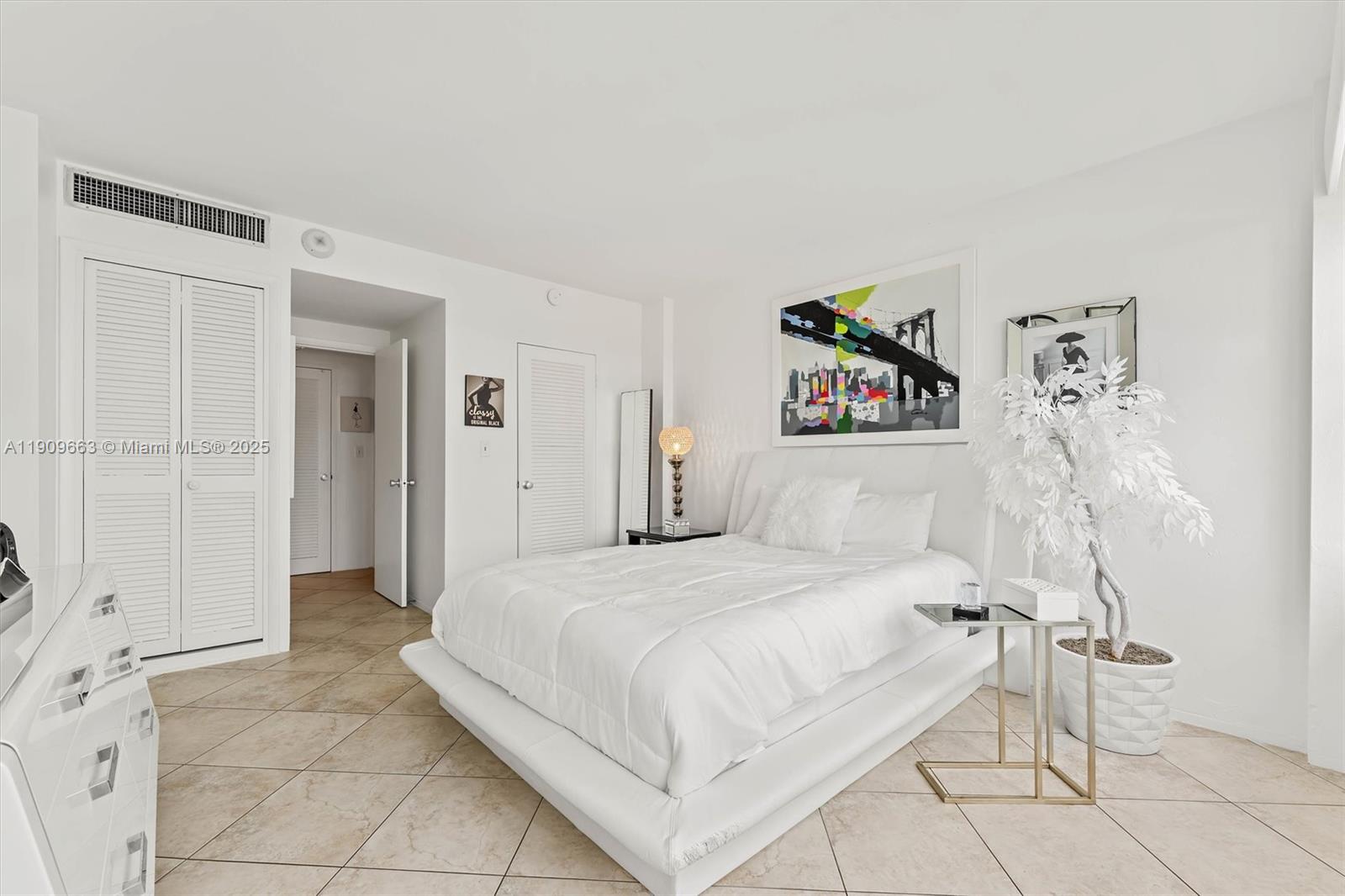 CORAL RIDGE TOWERS SOUTH - Residential