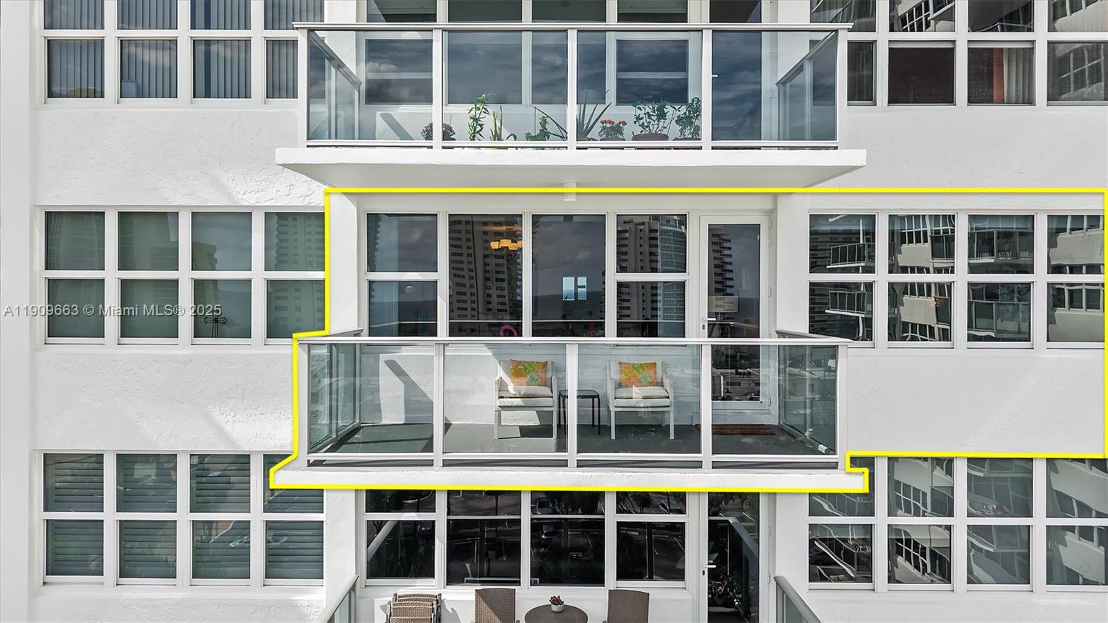 CORAL RIDGE TOWERS SOUTH - Residential