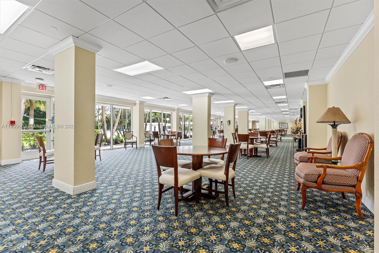 CORAL RIDGE TOWERS SOUTH - Residential