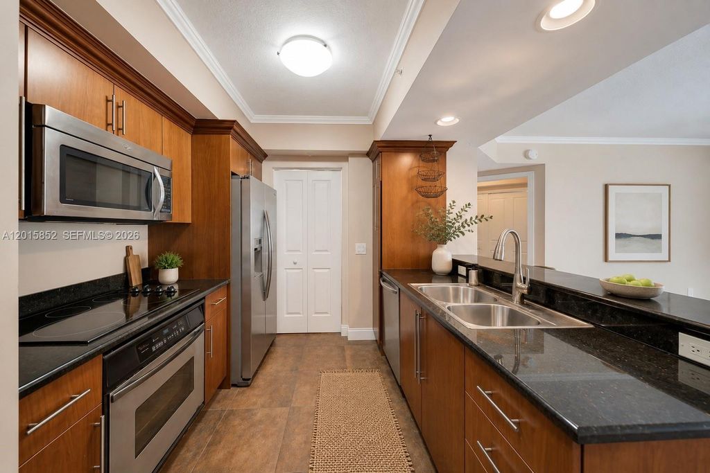 Photo of 401 SW 4th Ave #203, Fort Lauderdale, FL 33315 (MLS # A12015852)