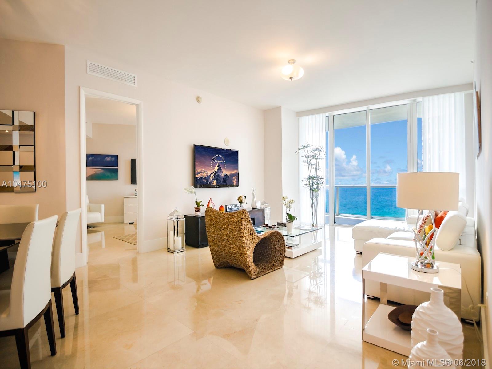 Trump Tower III - Residential