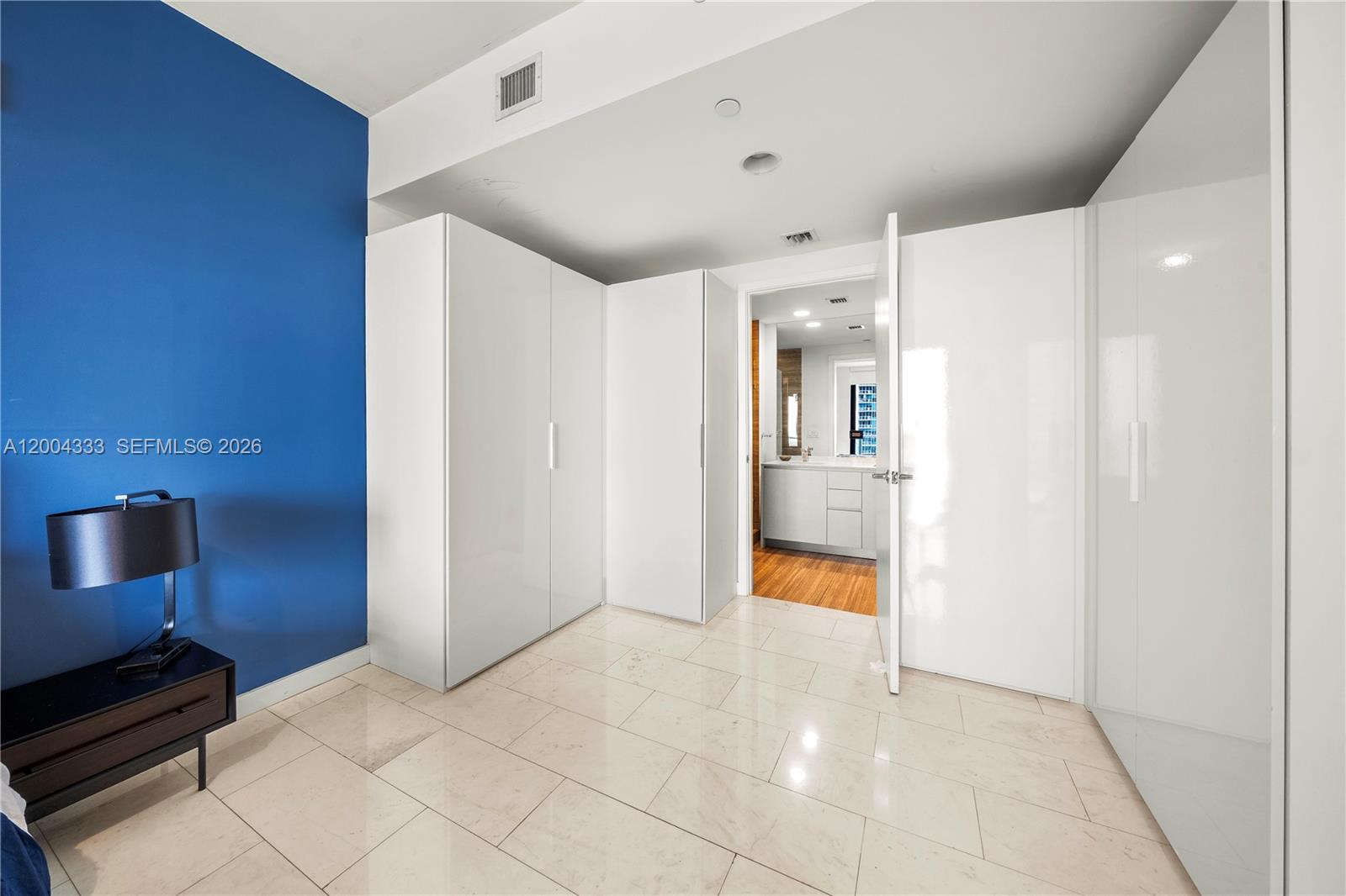 1010 BRICKELL CONDO - Residential