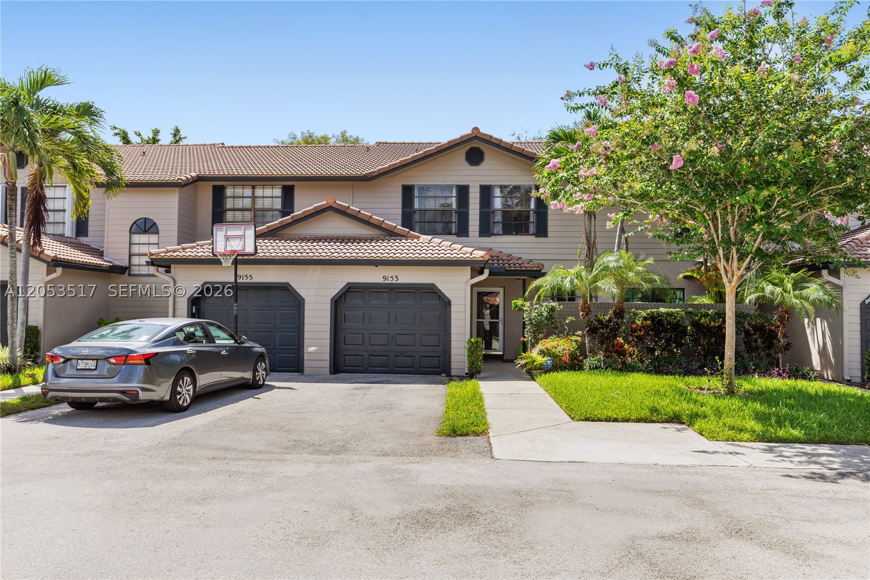 9153 Vineyard Lake Dr
